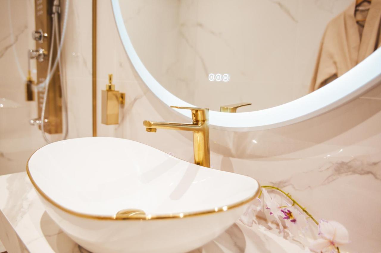 La Suite 176 - Piscine Privee, Spa, Hammam A Reims Eksteriør bilde